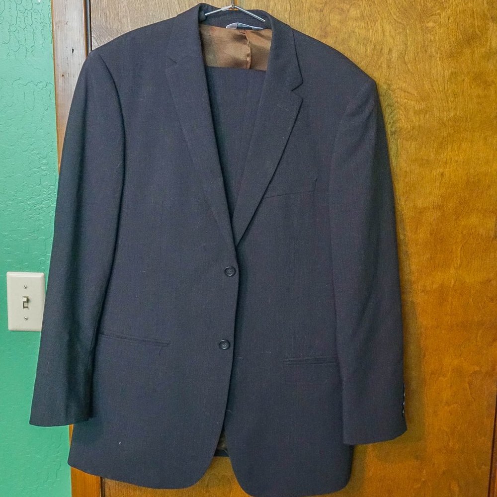 Montefino Suit Charcoal Super 120s wool 40L 34W